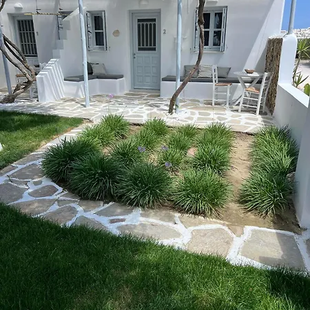 Apartment Flisvos Garden
