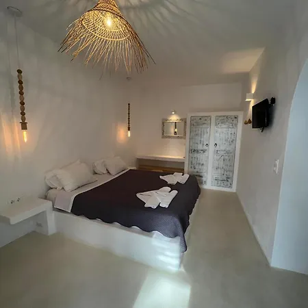 Apartment Flisvos Garden Naxos City