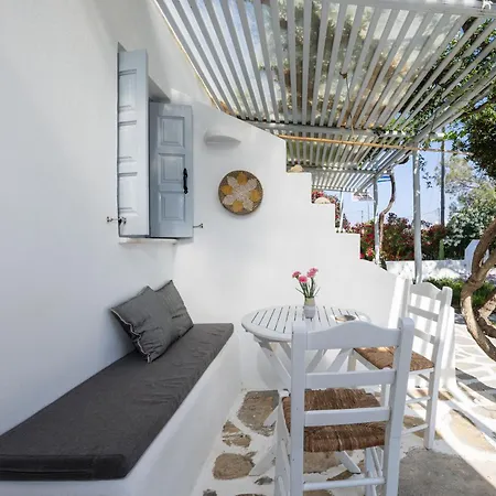 Flisvos Garden Apartment *