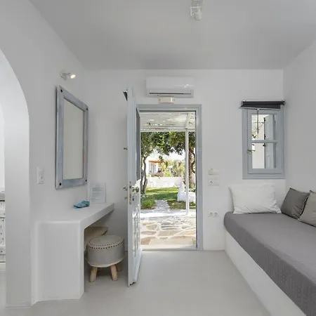 Flisvos Garden Naxos City