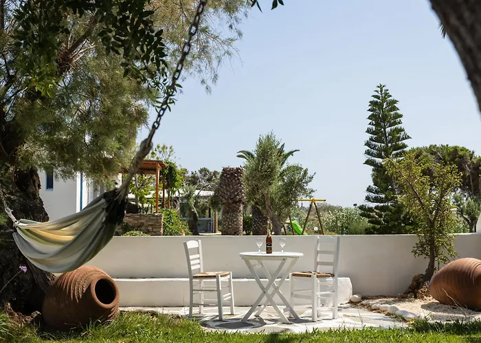 Flisvos Garden * Naxos City